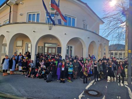 Maškare na obisku 8